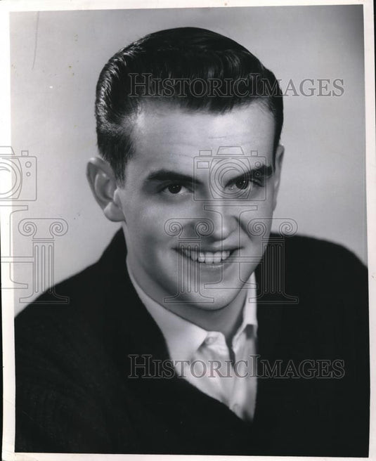 1967 Press Photo Roger Braun Cleveland Singer - cvp00812 - Historic Images