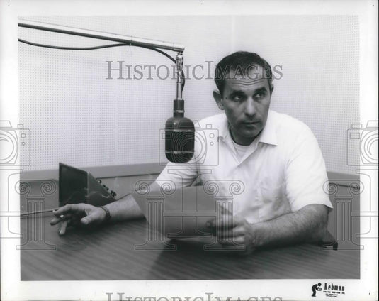 Press Photo Hugh Danaceau News Director WCLV-FM Radio - Historic Images