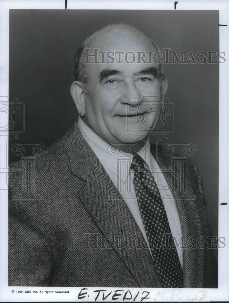 1991 Press Photo Edward Asner in The Trials of Rosie O&#39;Neill - cvp08653 - Historic Images