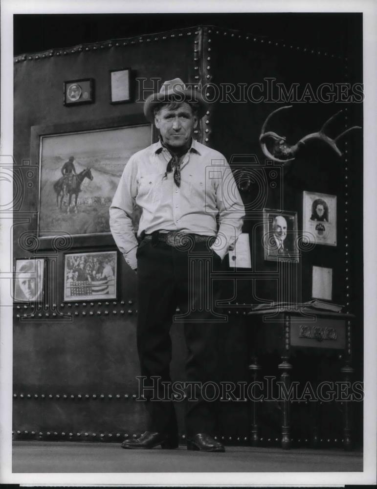 1972 Press Photo James Whitmore in Will Rogers USA - cvp19787 - Historic Images