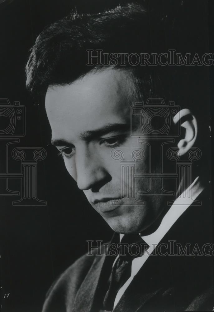 1973 Press Photo Vladimir Ashkenazy Pianist and Conductor - cvp14065 - Historic Images