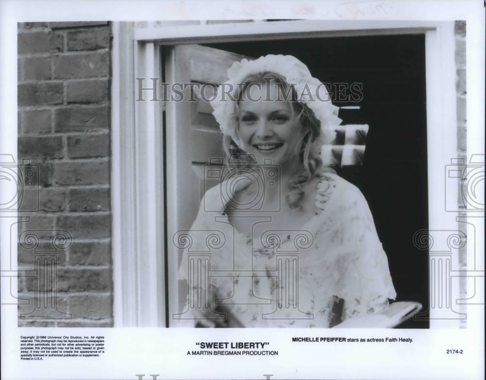 1986 Press Photo Michelle Pfeiffer stars as Faith Healy in Sweet Liberty - Historic Images