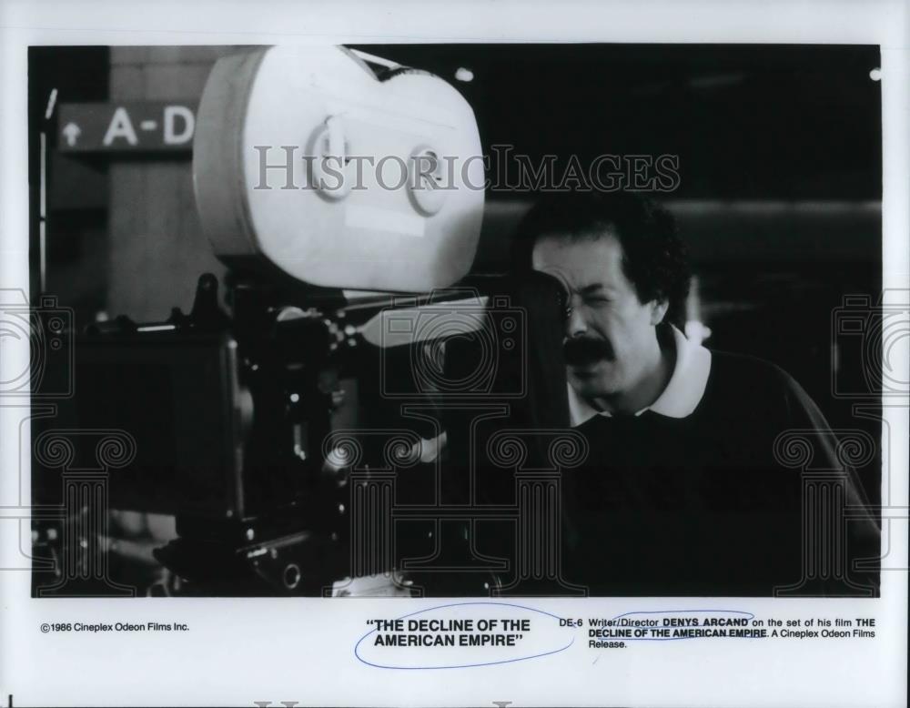 1987 Press Photo Director Denys Arcand Decline Of The Amerine Empire - cvp15110 - Historic Images