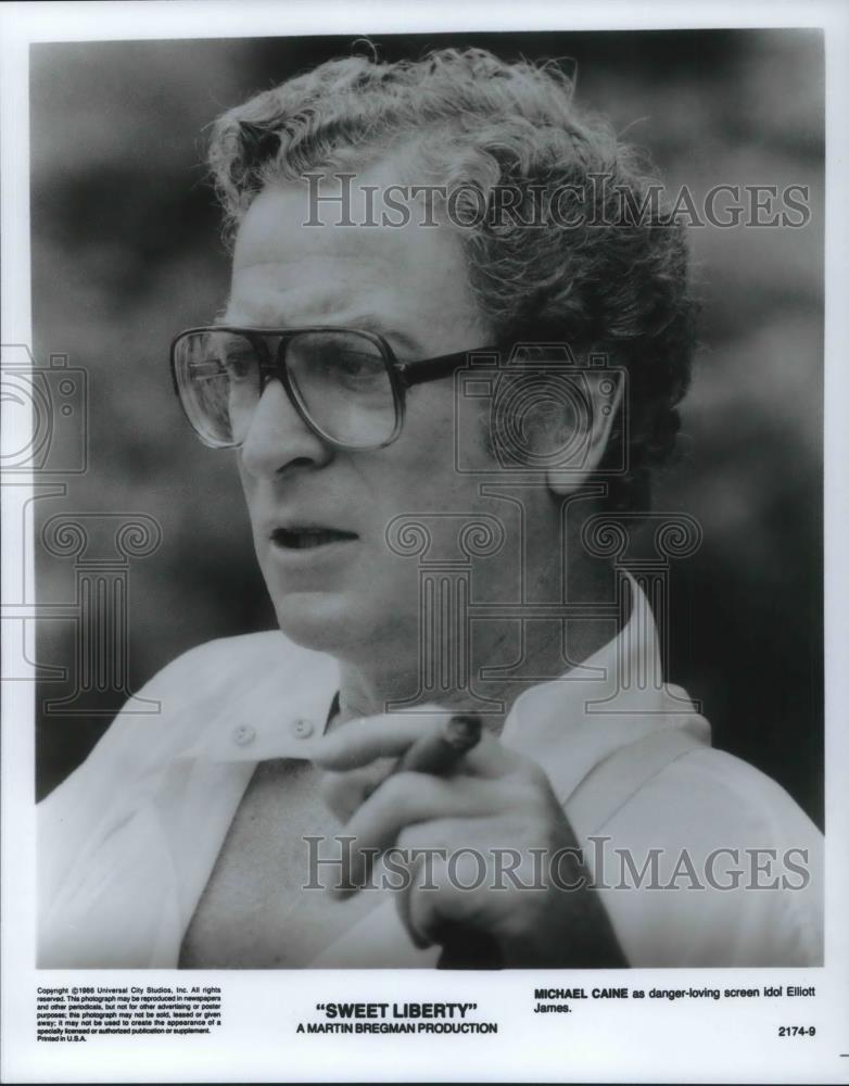 1986 Press Photo Michael Caine stars in Sweet Liberty - cvp09672 - Historic Images