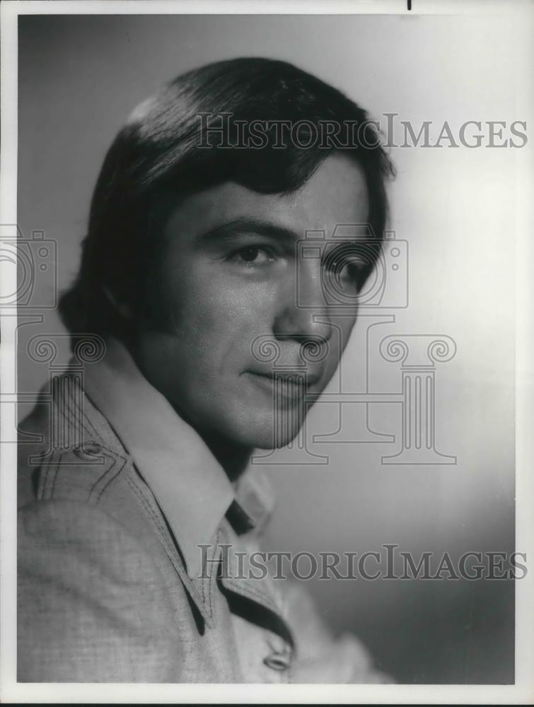 1984 Press Photo Lloyd Dobyns NBC News Correspondent - cvp03689 - Historic Images