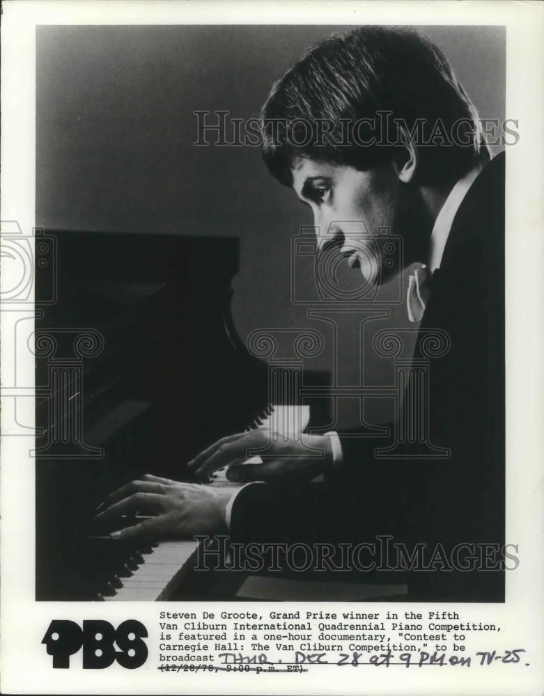 1978 Press Photo Steven De Groote featured on Contest to Carnegie Hall - Historic Images