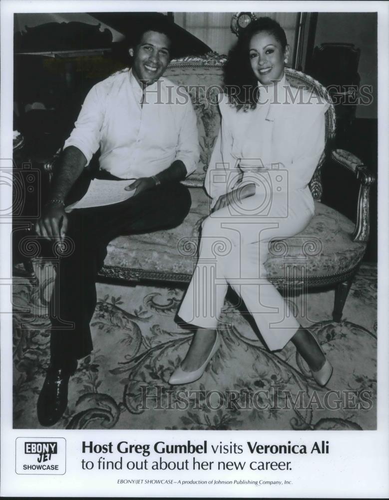 1987 Press Photo Greg Gumbel host of Ebony Jet Showcase and Veronica Ali Actress - Historic Images