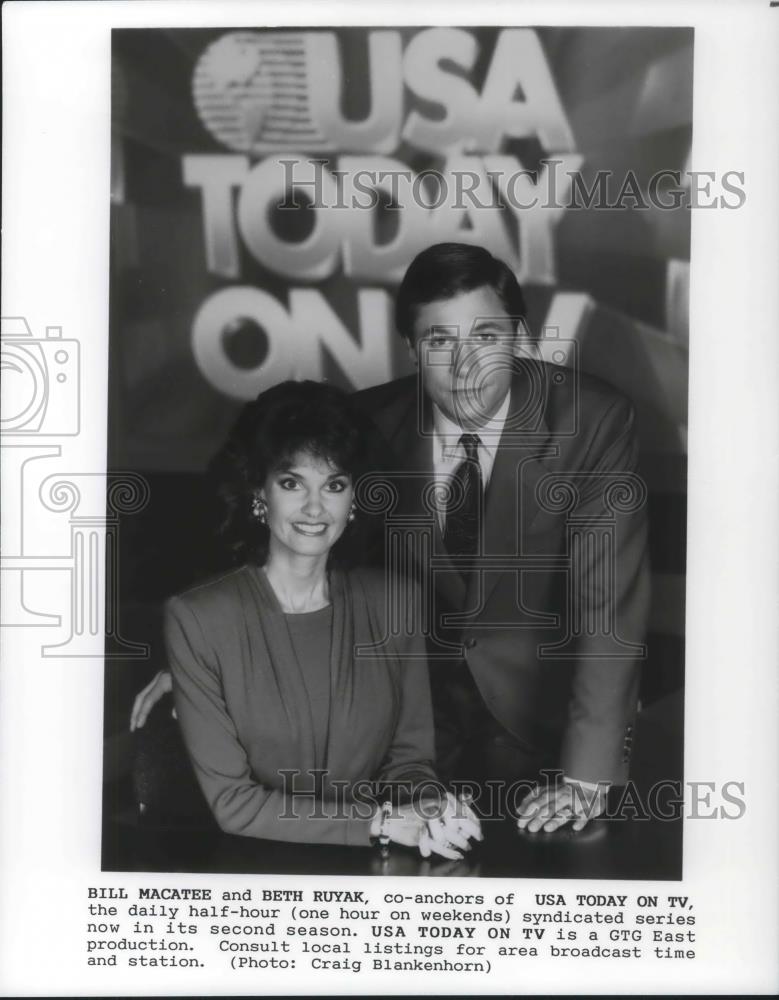 Press Photo Bill Macatee &amp; Beth Ruyak Co-Anchors USA Today on TV - cvp11175 - Historic Images