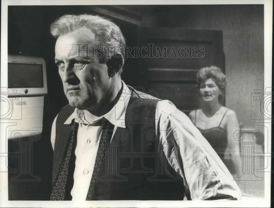 1966 Press Photo Lee Cobb & Marge Dunncock - cvp04911 - Historic Images