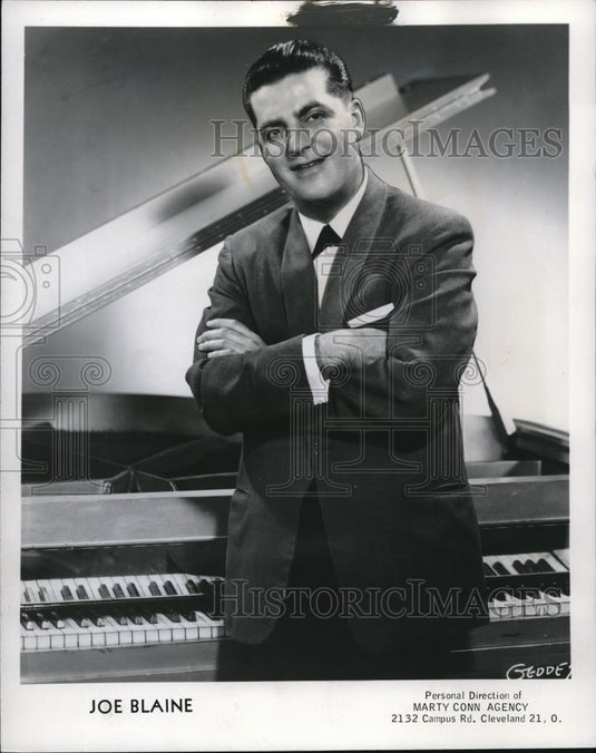1960 Press Photo Joe Blaine Pianist - cvp00610 - Historic Images