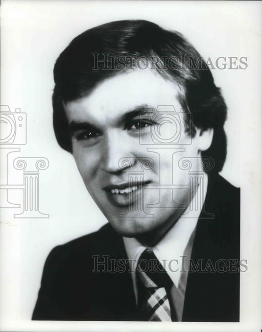 1985 Press Photo Denes Gulyas Jamino, Hungarian tenor. A native of Budapest - Historic Images