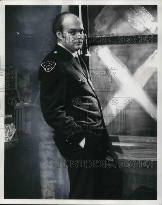 1972 Press Photo David O Frazier in The Price - cvp12976 - Historic Images