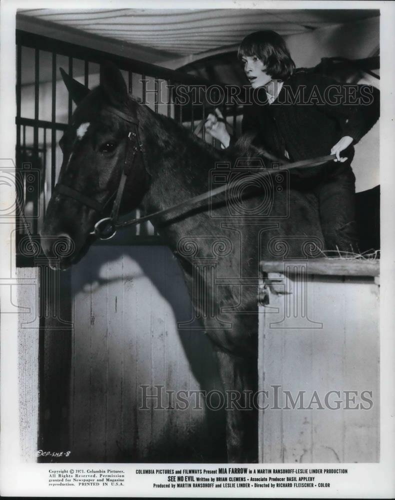 1971 Press Photo Mia Farrow in See No Evil - cvp12585 - Historic Images