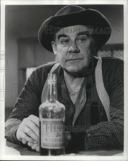 1956 Press Photo Paul Douglas Actor - cvp03395 - Historic Images