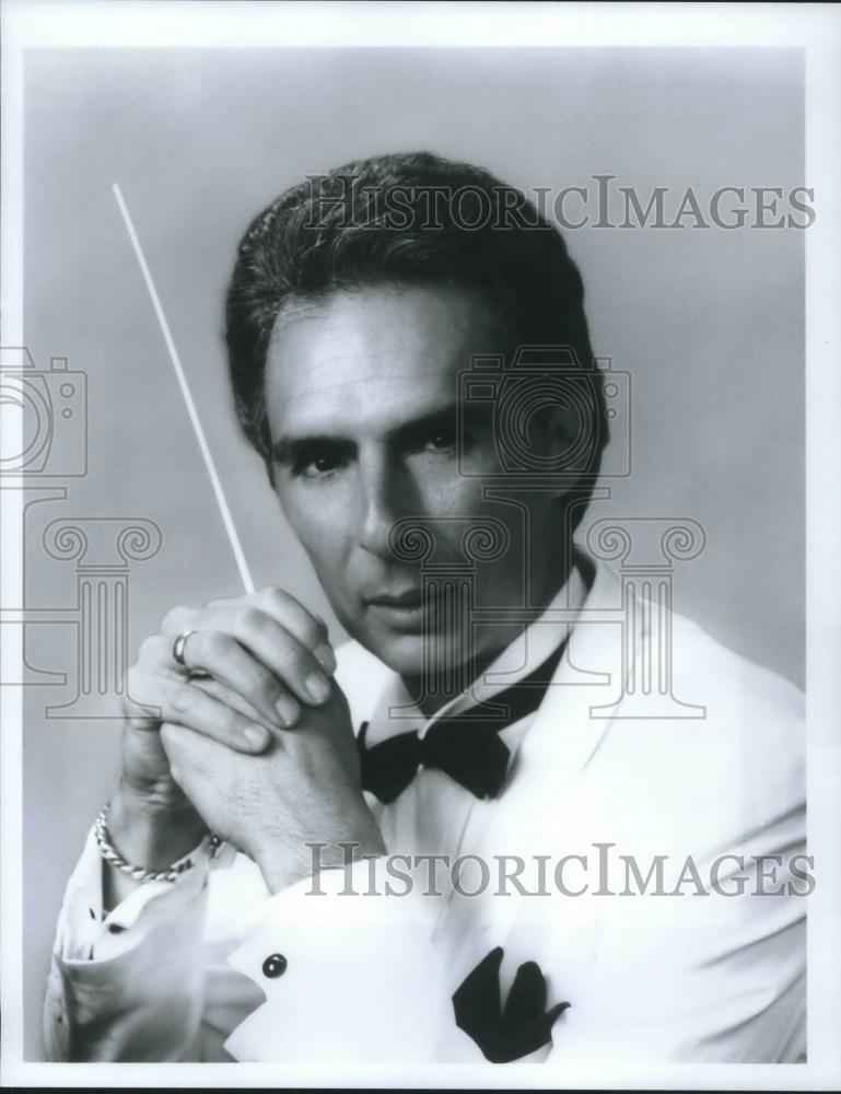 1988 Press Photo Bill Conti Composer Conductor - cvp02287 - Historic Images