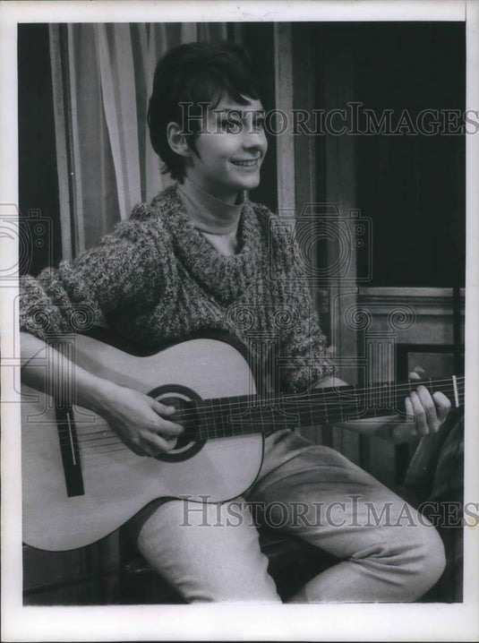 1962 Press Photo Elizabeth Ashley in Take Her, She's Mine - cvp08664 - Historic Images