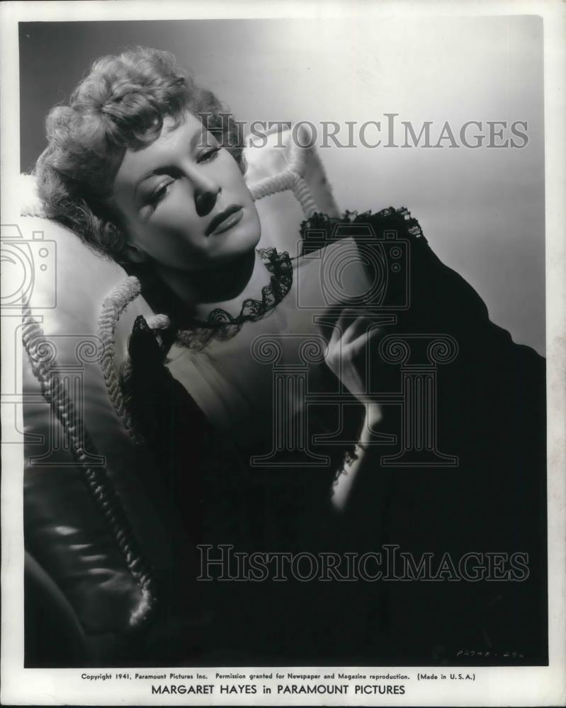 1942 Press Photo Margaret Hayes, artists&#39; model in Take a Letter, Darling - Historic Images