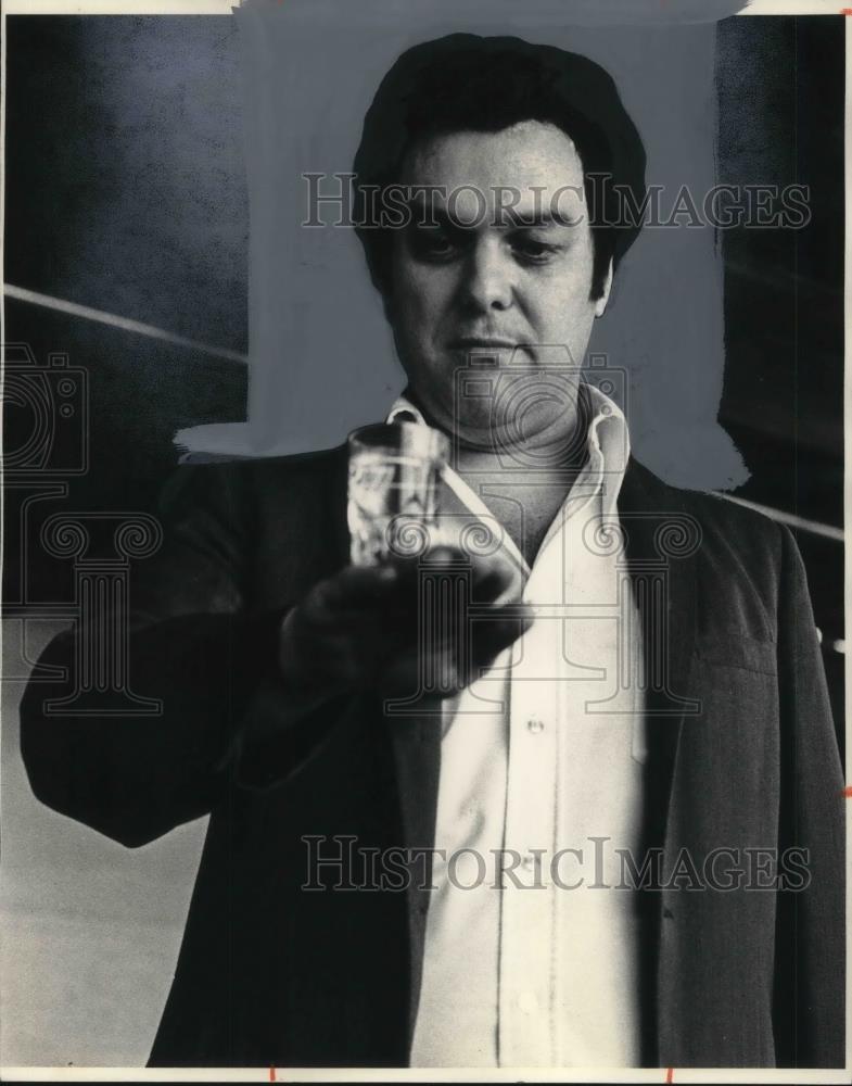 1975 Press Photo David O Frazier as Brendan Behan - cvp12978 - Historic Images