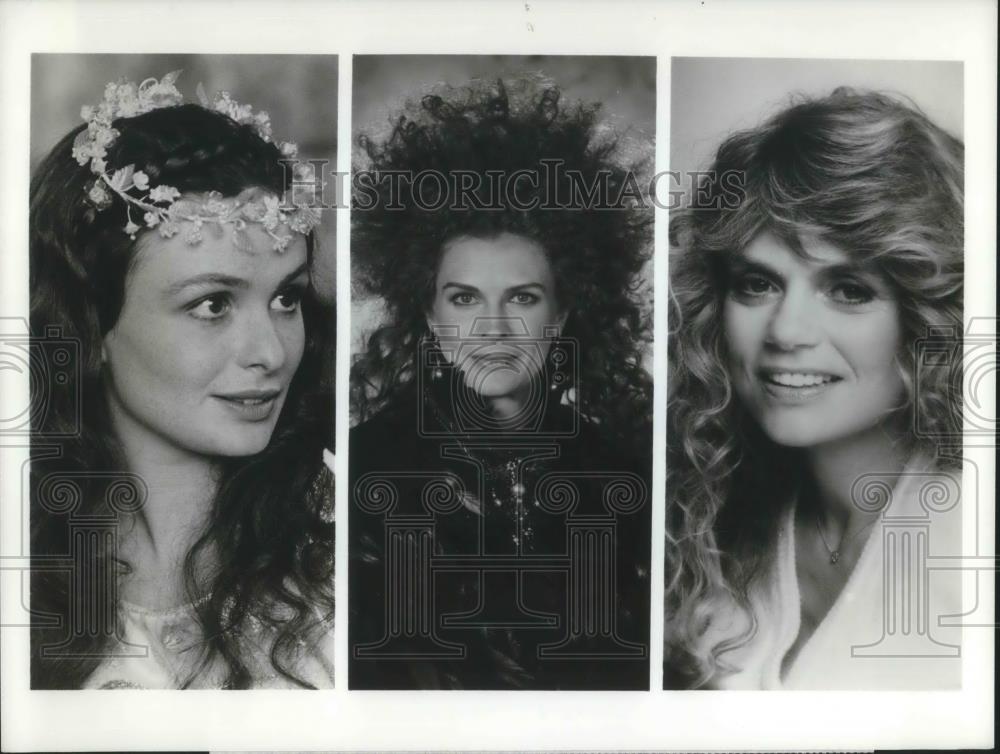 1983 Press Photo Dyan Cannon, Lucy Gutteridge, Candice Bergen in Arthur the King - Historic Images