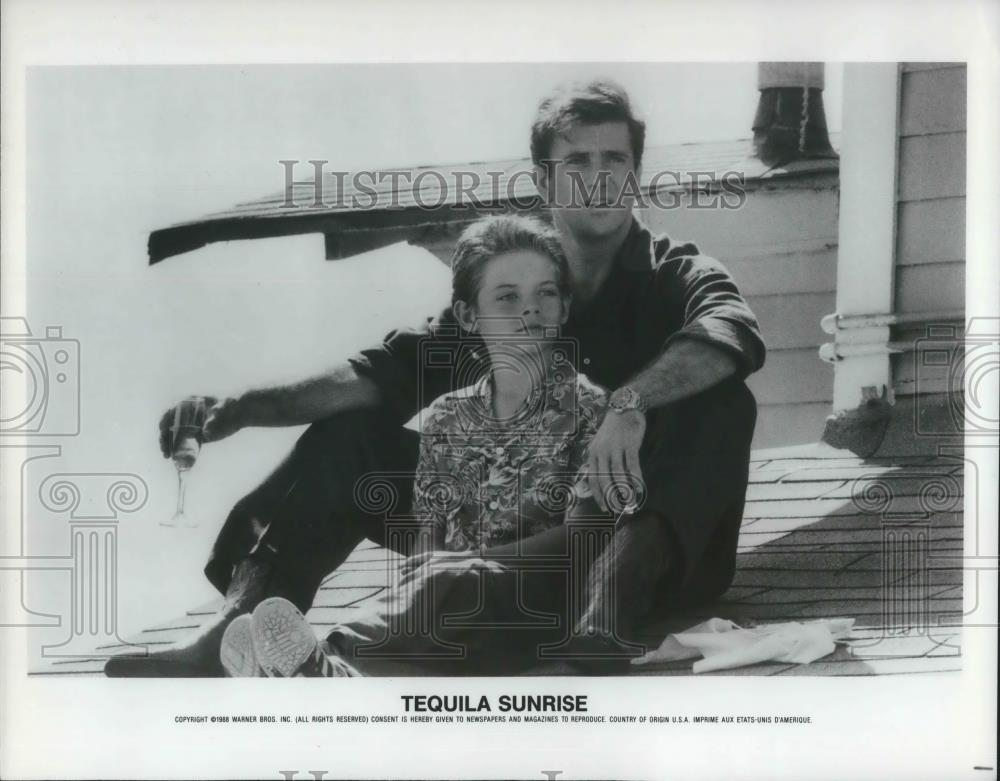1988 Press Photo Mel Gibson and Lala Sloatman in Tequila Sunrise - cvp10054 - Historic Images
