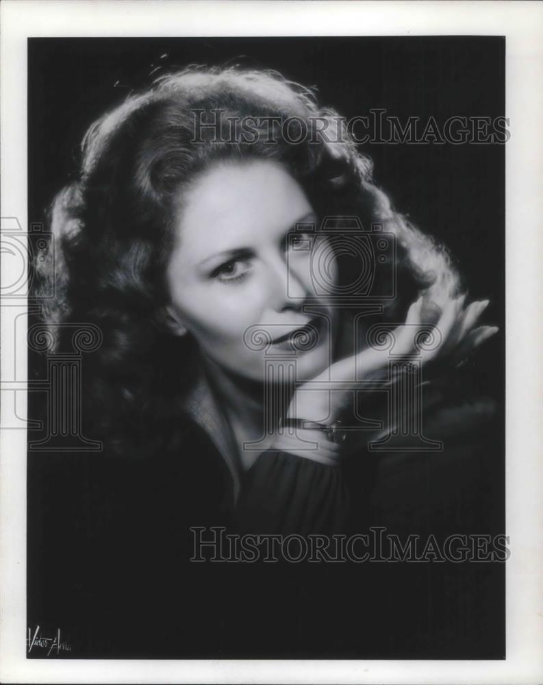 1982 Press Photo Diana Davidson Operatic Mezzo-Soprano Opera Singer - cvp01657 - Historic Images