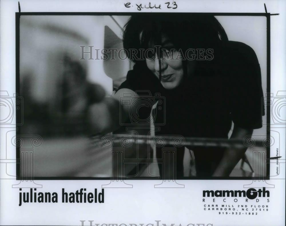 1992 Press Photo Juliana Hatfield - cvp16244 - Historic Images