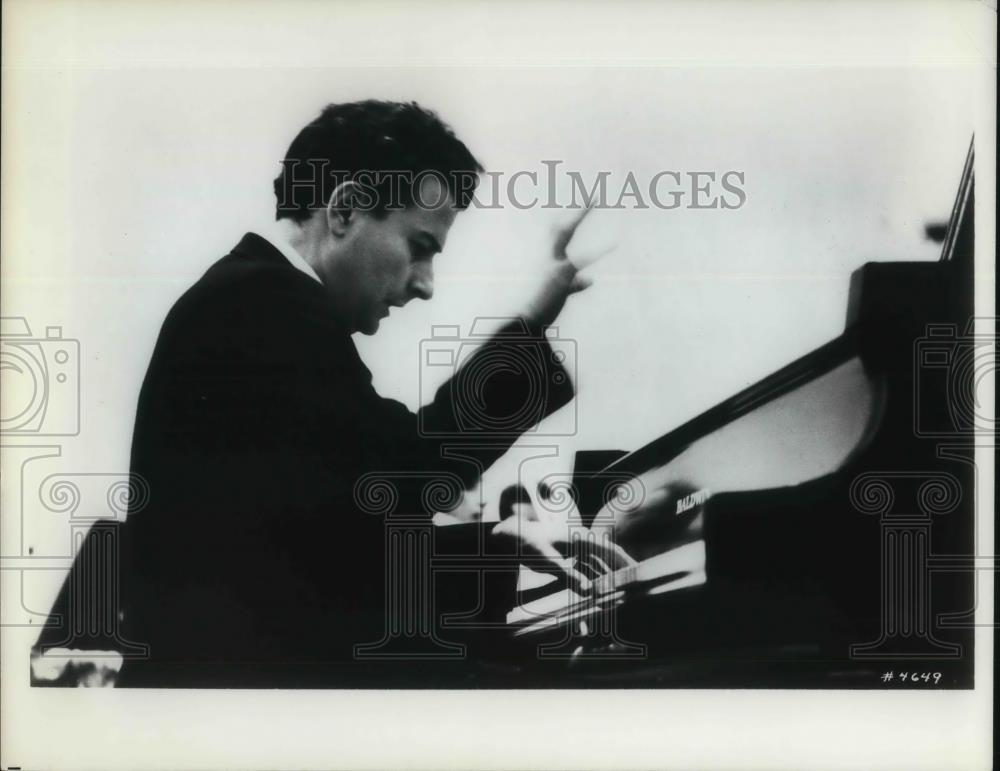 1973 Press Photo David Bar-Illan Pianist - cvp15013 - Historic Images