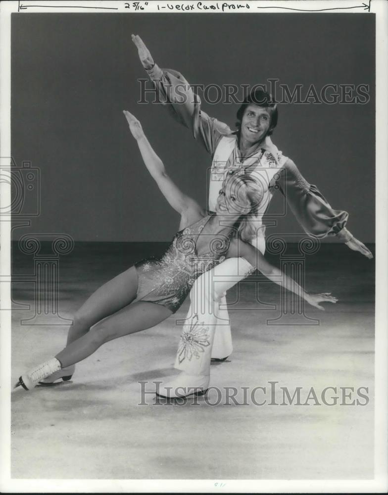 1976 Press Photo Richard Dwyer and Susan Berens Figure Skaters - cvp06411 - Historic Images