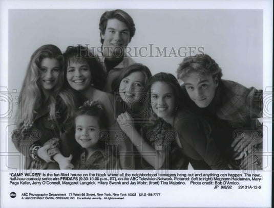 1992 Press Photo Jay Mohr Hilary Swank Tina Majorino Jerry O'Connell Camp Wilder - Historic Images
