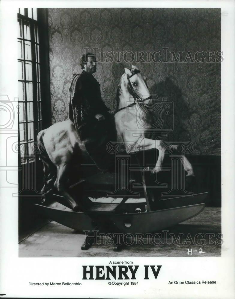 1985 Press Photo Marcello Mastroianni in Henry IV - cvp10898 - Historic Images
