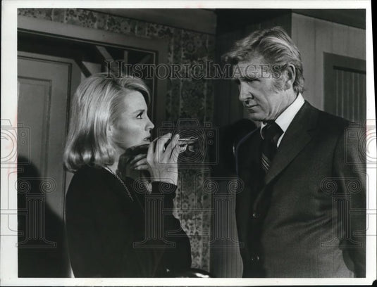 1970 Press Photo Lloyd Bridges and Angie Dickinson in The Love War - cvp00716 - Historic Images