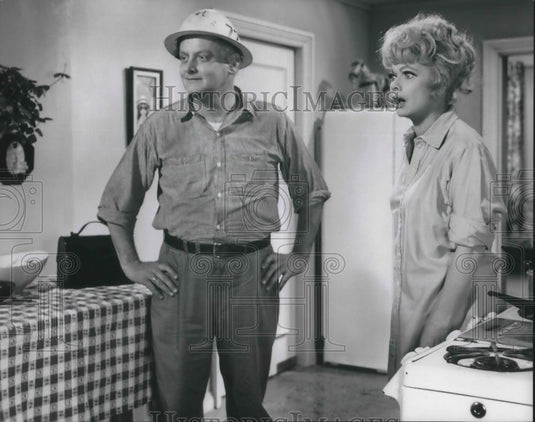 1967 Press Photo Art Carney and Lucille Ball in A Guide for the Married Man - Historic Images