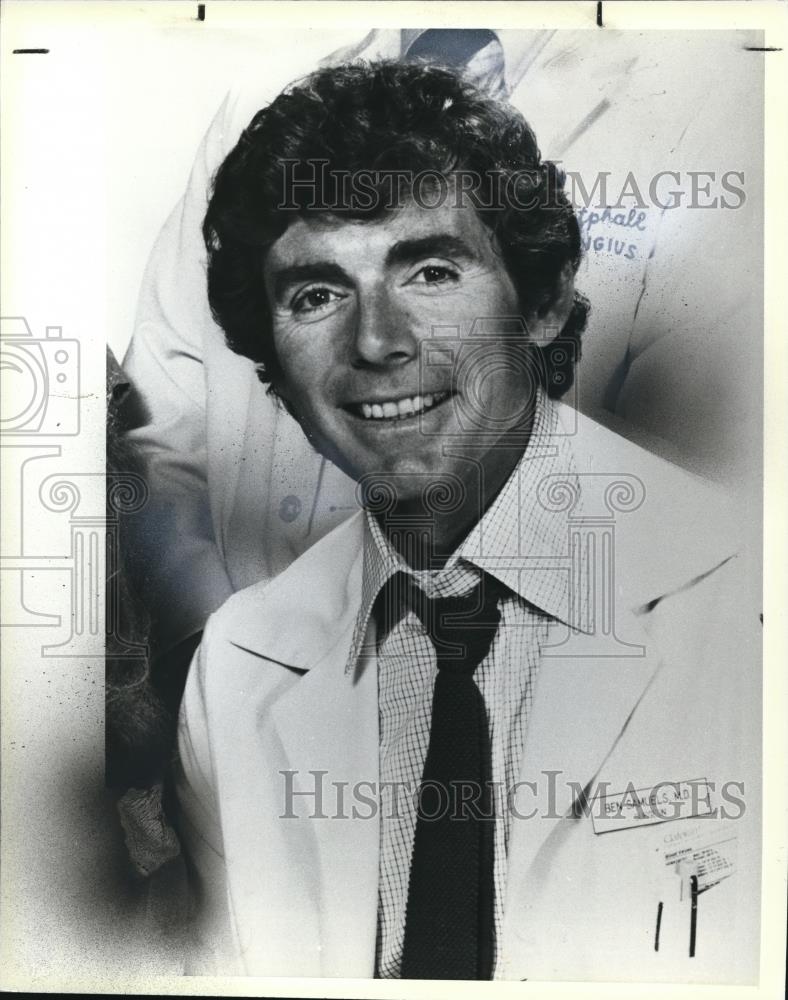 1983 Press Photo David Birney in St. Elsewhere - cvp00835 - Historic Images