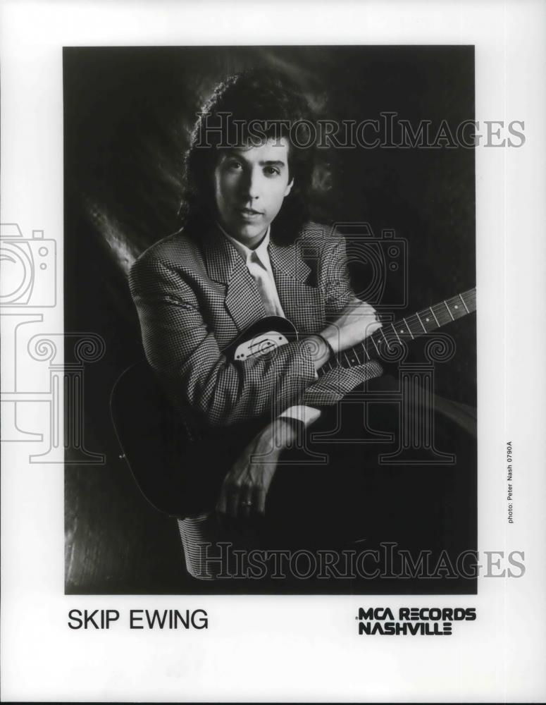 1990 Press Photo Skip Ewing Country Music Singer Songwriter Musician - cvp11988 - Historic Images