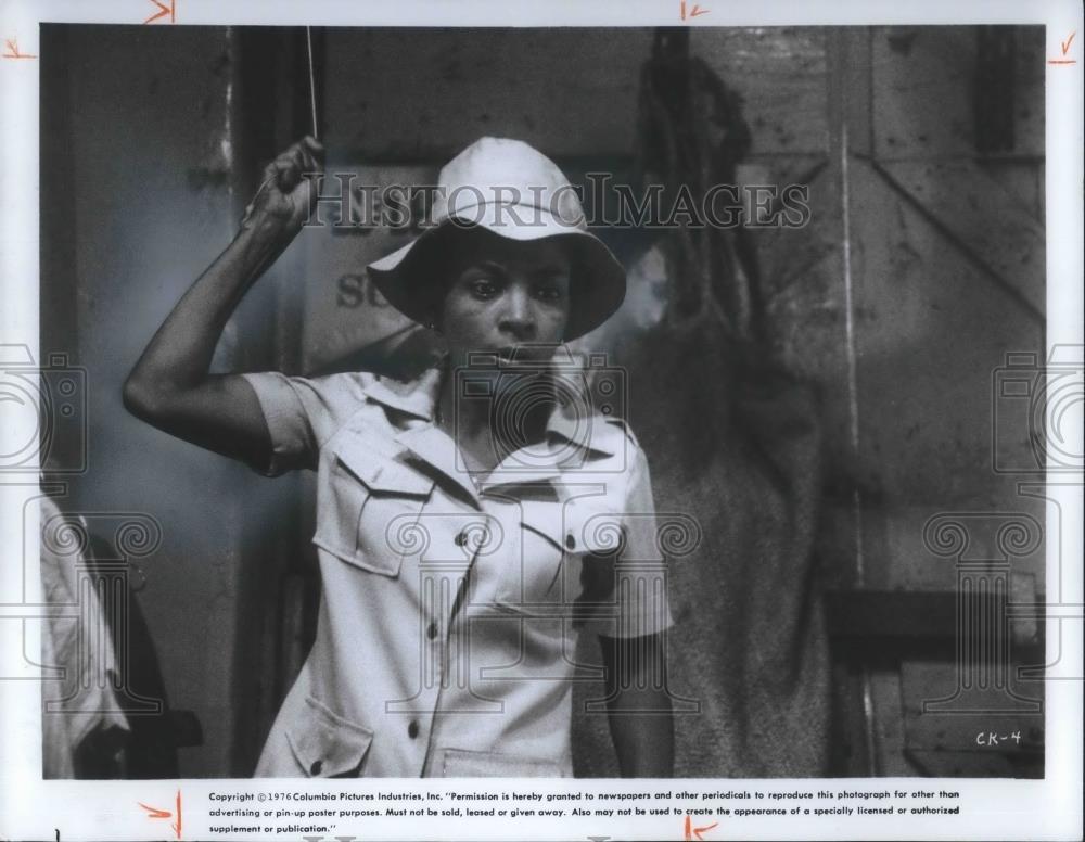 1976 Press Photo Ruby Dee in Countdown at Kusini - cvp03086 - Historic Images
