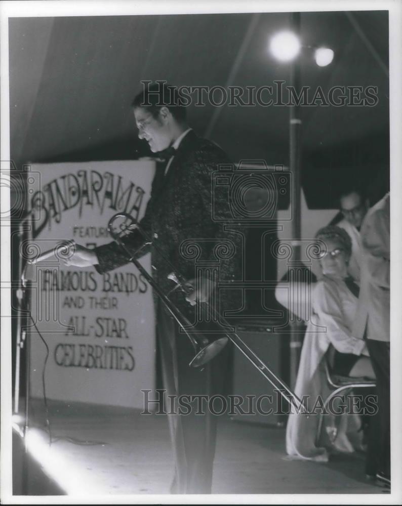 1970 Press Photo Jimmy Dorsey Jazz Saxophonist Musician Bandleader - cvp03746 - Historic Images