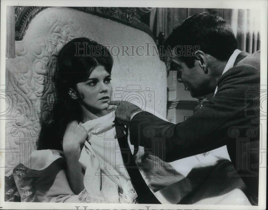 1966 Press Photo Ann-Margret and Louis Jordan star in Made in Paris - cvp14997 - Historic Images