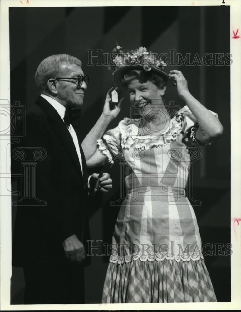 1981 Press Photo George Burns and Minnie Pearl in George Burns in Nashville - Historic Images