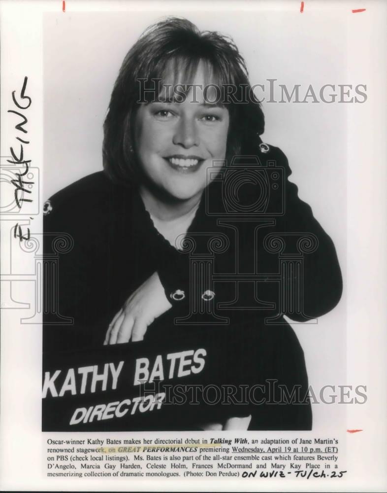 1995 Press Photo Kathy Bates Actress Director of Talking With - cvp05357 - Historic Images