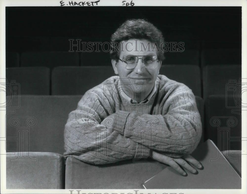 1995 Press Photo Peter Hackett Artistic Director - cvp18459 - Historic Images