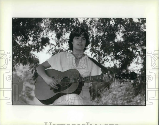 Press Photo Franklin Mills String Band Folk Music Festival - cvp15147 - Historic Images