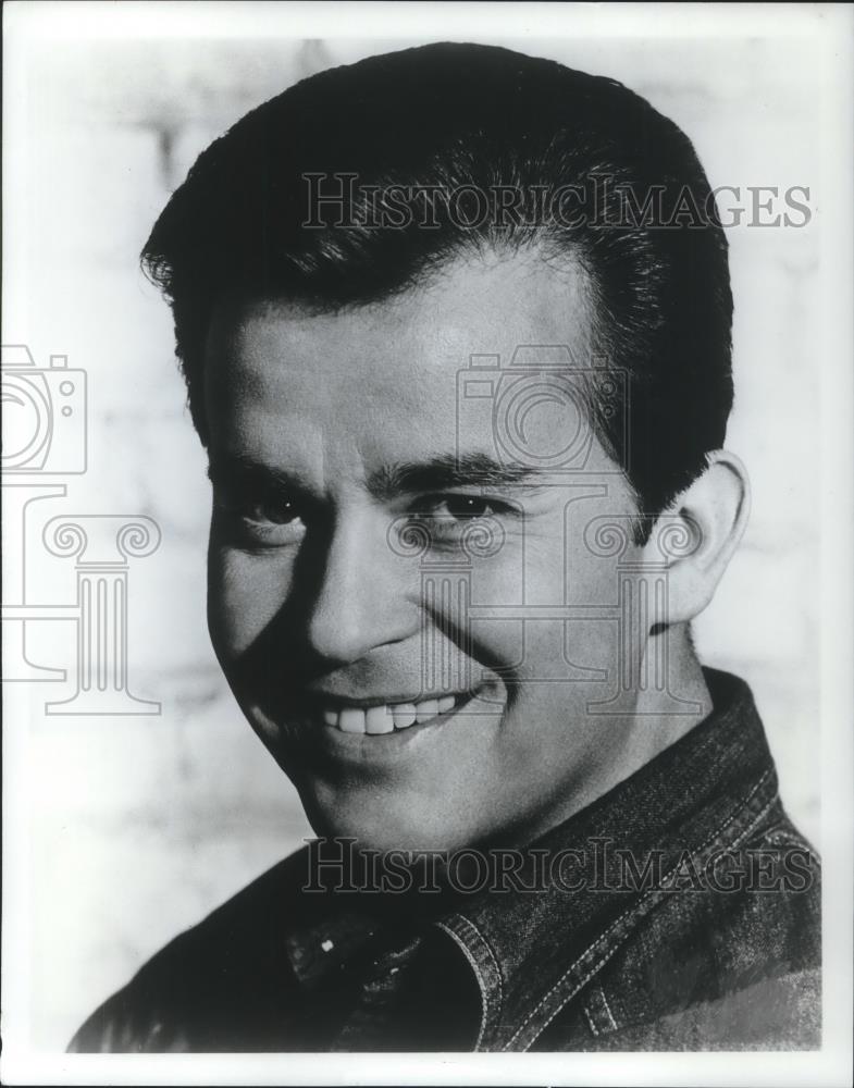 1967 Press Photo Dick Clark American Bandstand Host Easter Seal Campaign - Historic Images