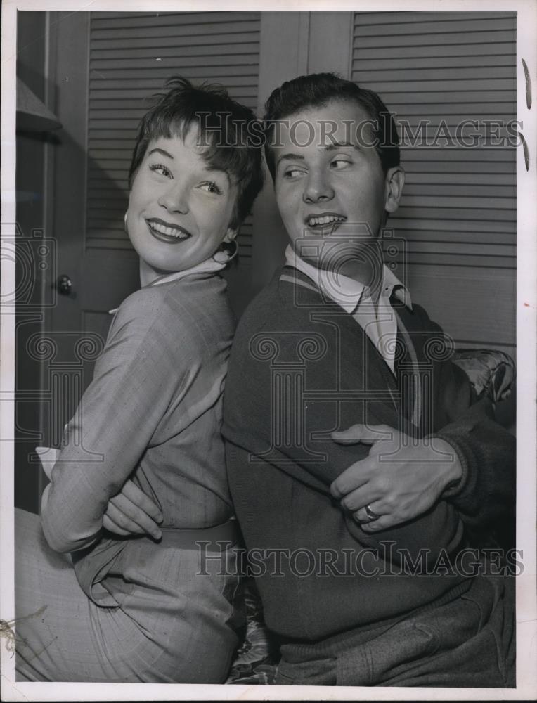 1957 Press Photo Pat Boone and Shirley MacLaine - cvp00954 - Historic Images