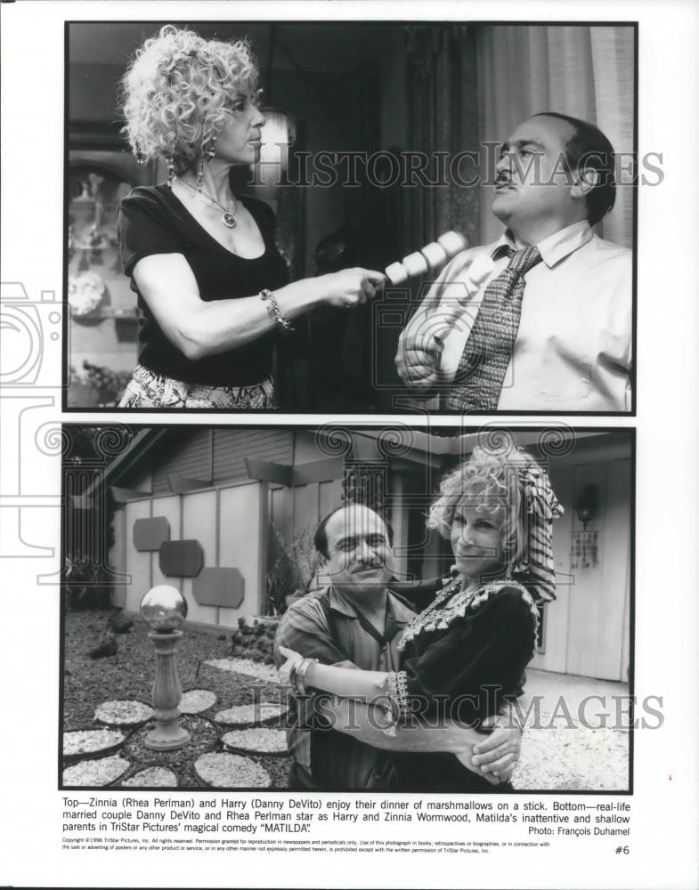 1997 Press Photo Danny DeVito Rhea Perlman In Matilda - cvp04229 - Historic Images