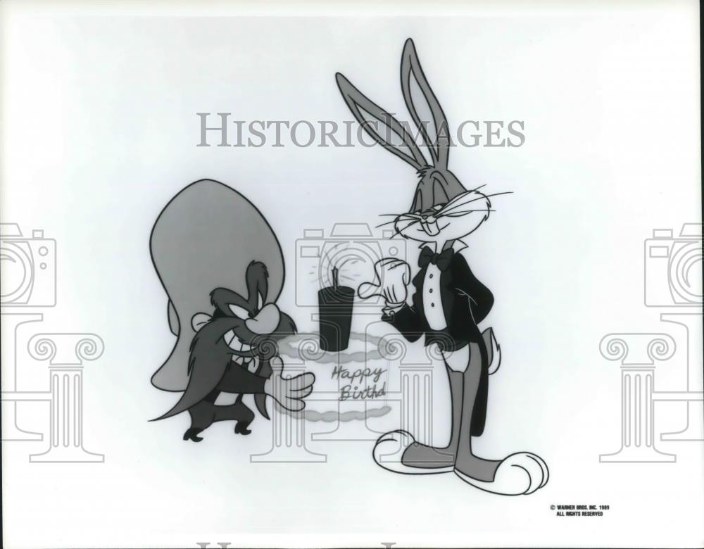 1981 Press Photo Bugs Bunny &amp; Yosemite Sam - cvp09084 - Historic Images