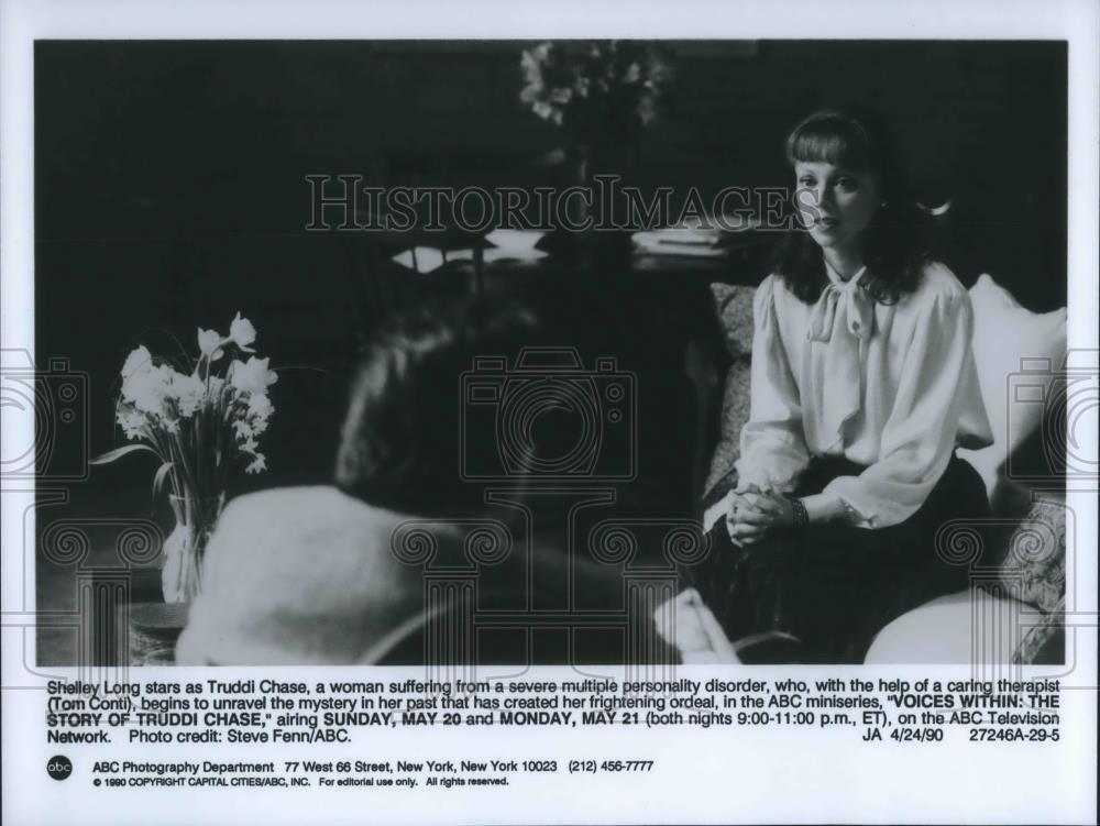 1990 Press Photo Shelley Long stars in Voices Within The Story of Truddi Chase - Historic Images