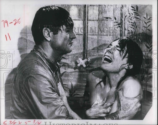 1968 Press Photo Julie Andrews & Rock Hudson in Darling lili - cvp15054 - Historic Images
