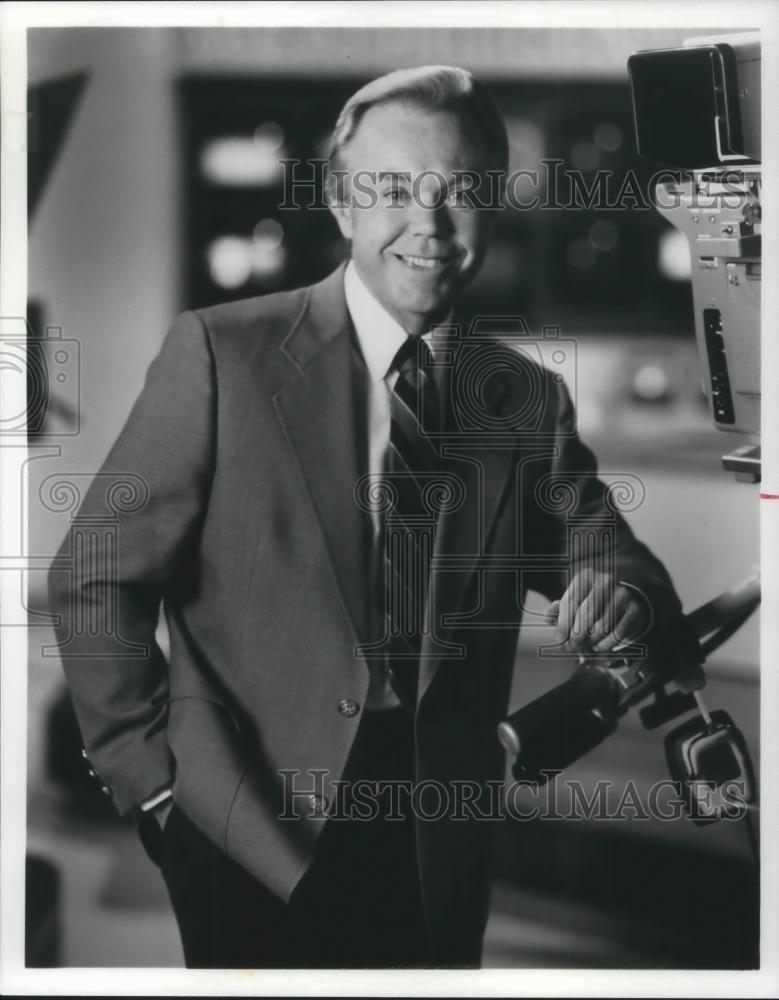 1994 Press Photo Dick Goddard WJW-TV Weatherman Cleveland Ohio - cvp13221 - Historic Images