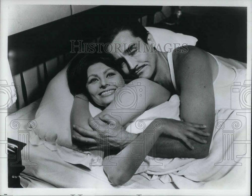 1969 Press Photo Sophia Loren and Vittorio Gassman Ghosts Italian Style - Historic Images