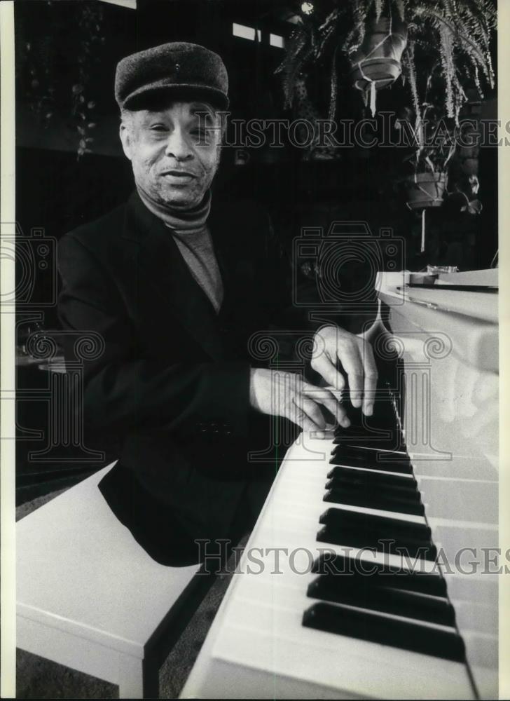 1980 Press Photo John Harris - cvp16958 - Historic Images